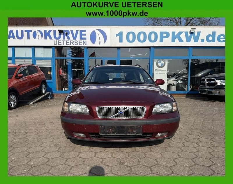 Gebraucht Volvo V70 Comfort 163 PS (119 kW) 2002 Rot Kombi