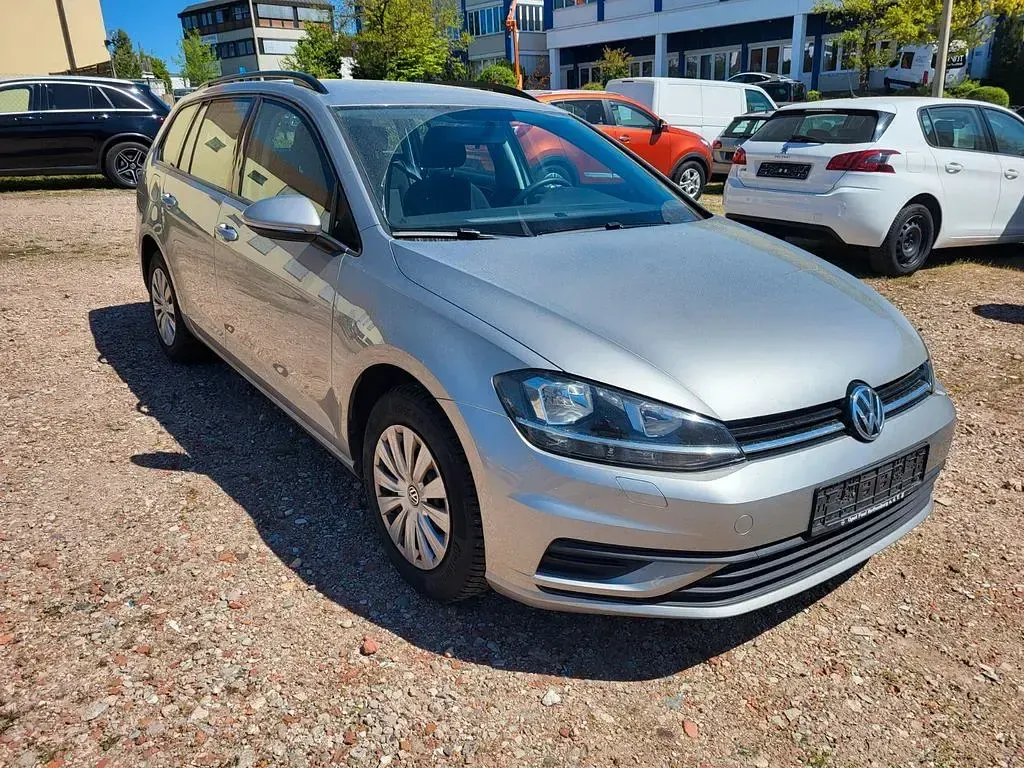 Gebraucht VW Golf VII 116 PS (85 kW) 2017 Grau Limousine