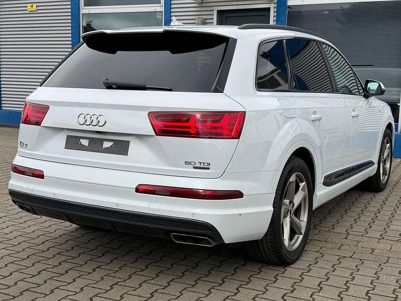 Gebraucht Audi Q7 S-Line 286 PS (210 kW) 2019 Gletscherweiss SUV