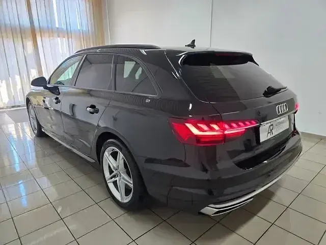 Gebraucht Audi A4 Advanced 286 PS (210 kW) 2023 Schwarz Kombi