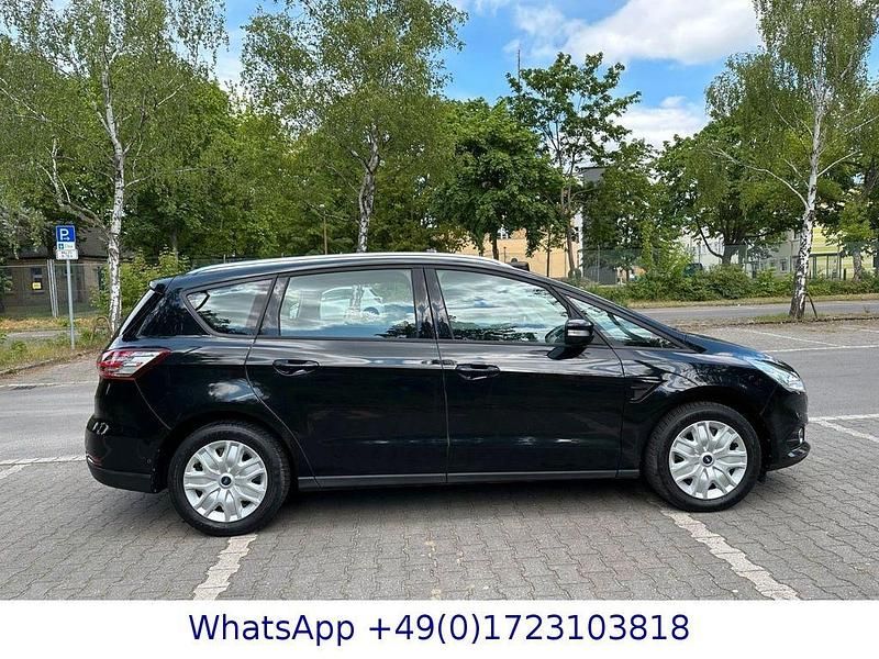 Gebraucht Ford S-MAX S 150 PS (110 kW) 2018 Schwarz Van / Kleinbus