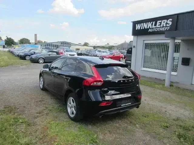Gebraucht Volvo V40 You! 120 PS (88 kW) 2014 Schwarz Kombi