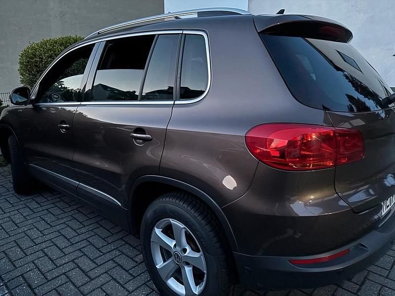 Gebraucht VW Tiguan Life 90 PS (66 kW) 2013 Braun SUV