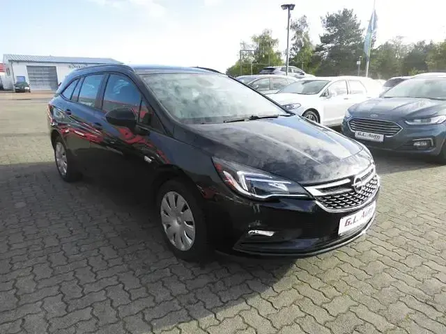 Second-hand Opel Astra 105 CP (77 kW) 2019 Albastru Break