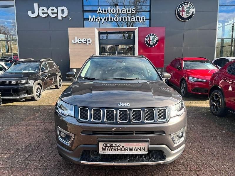 Gebraucht Jeep Compass Limited 170 PS (125 kW) 2018 Grau SUV