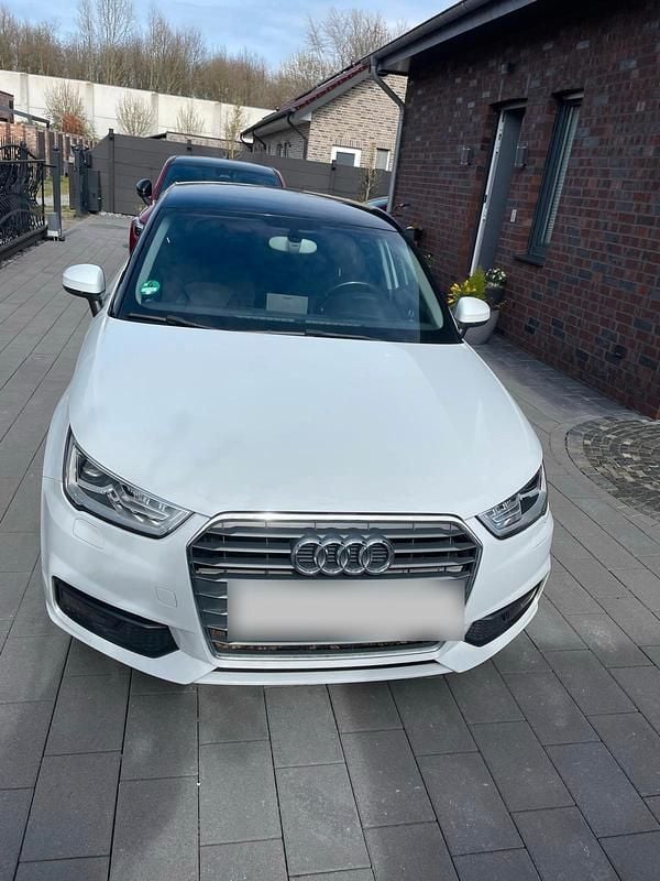 Second-hand Audi A1 Design 97 CP (71 kW) 2017 Alb Hatchback