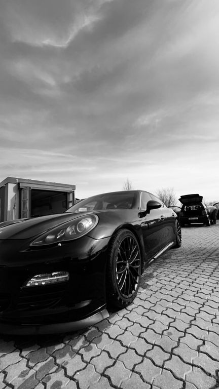 Schwarz Gebraucht 2012 Porsche Panamera 4S Limousine | 22.999 € (Superpreis) - Bild 1/4