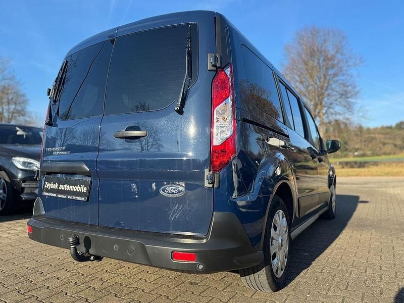 Używany Ford Transit Connect Trend 101 KM (74 kW) 2021 Niebieski Minivan