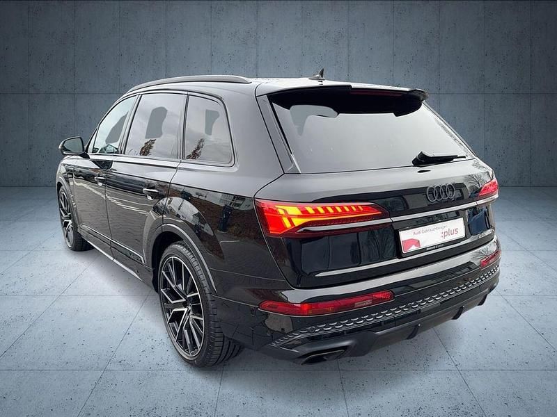 Gebraucht Audi Q7 S-Line 286 PS (210 kW) 2024 Mythosschwarz metallic SUV