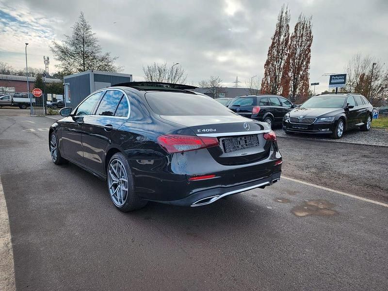 Gebraucht Mercedes E400 AMG 330 PS (242 kW) 2022 Schwarz Limousine