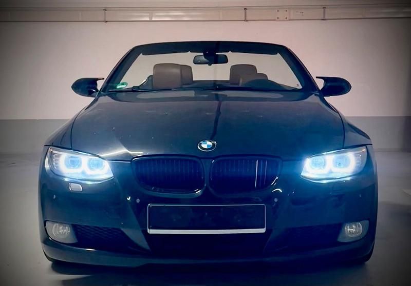 Gebraucht BMW 320 Cabriolet 170 PS (125 kW) 2007 Schwarz Cabrio