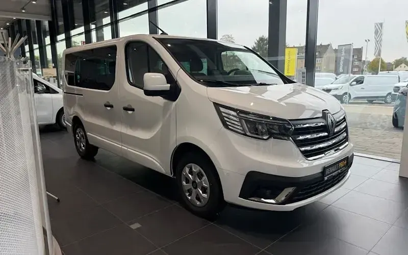 Ny Renault Trafic Evolution 110 HK (80 kW) 2025 Hvid MPV
