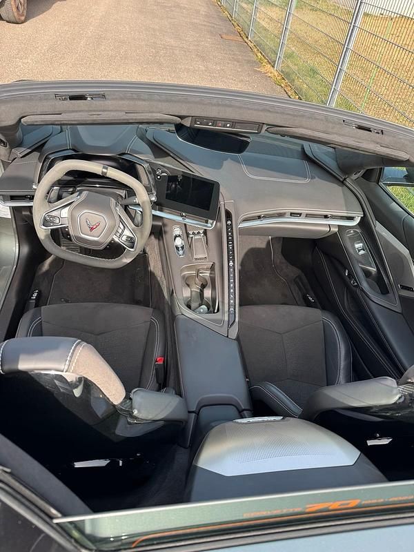 Gebraucht Corvette Stingray 481 PS (353 kW) 2022 Grau Cabrio