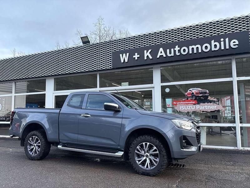 Gebraucht Isuzu D-Max 163 PS (119 kW) 2025 Grau Pickup