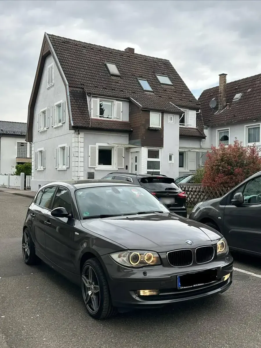 Second-hand BMW 118 143 CP (105 kW) 2009 Hatchback