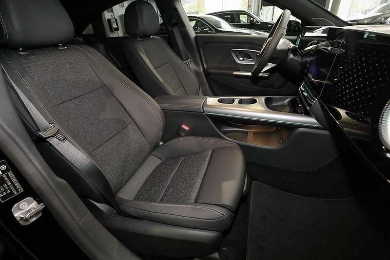 Gebraucht Mercedes CLA 250+ Progressive 200 kW (272 PS) 2025 Schwarz Limousine