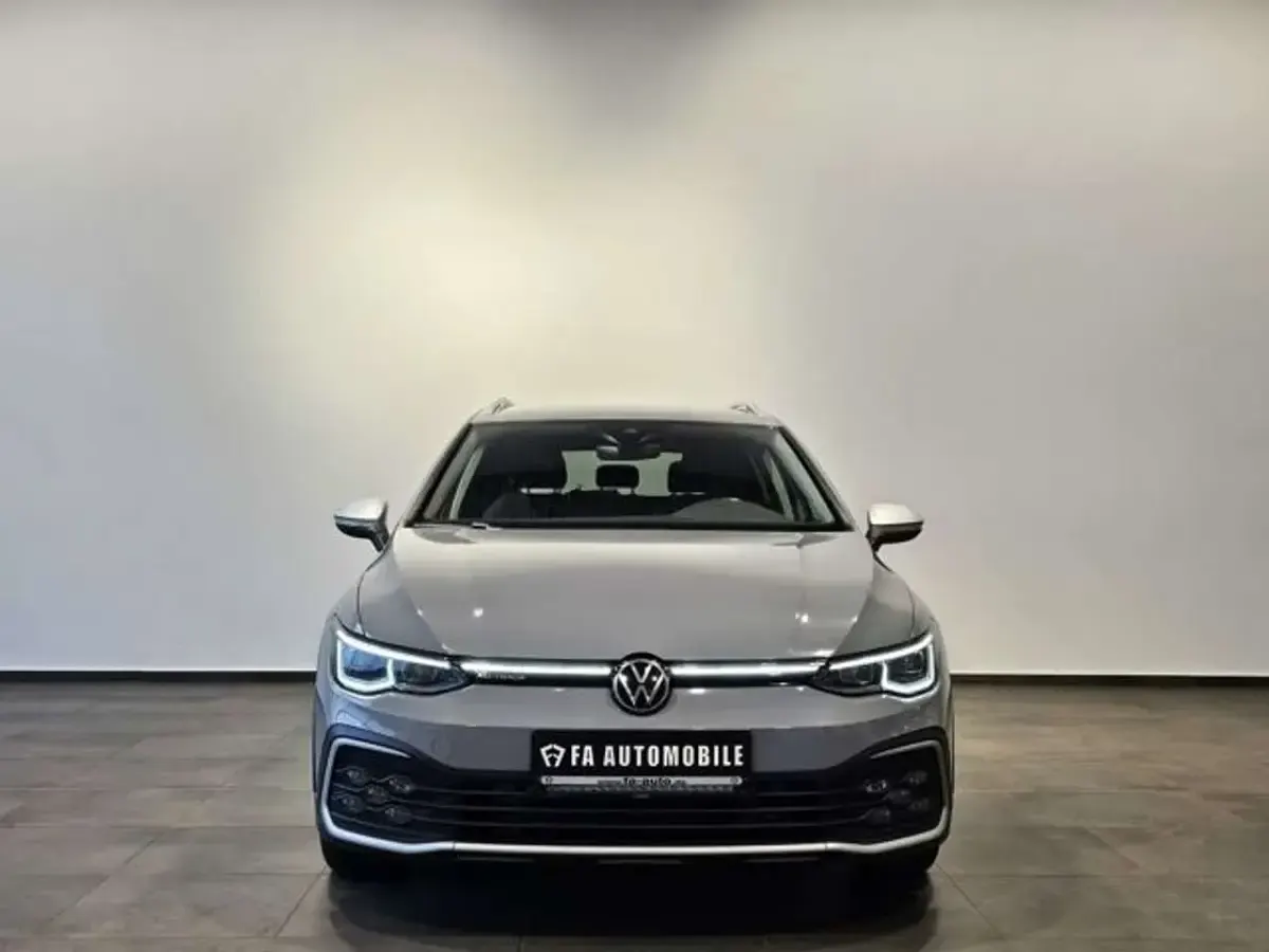 Gebraucht VW Golf Alltrack 190 PS (139 kW) 2022 Grau Kombi