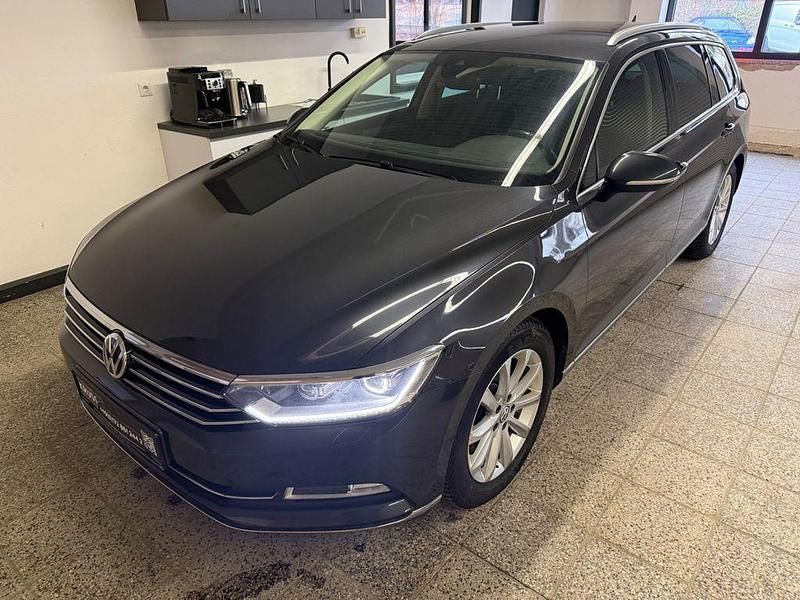 Gebraucht VW Passat Highline 179 PS (131 kW) 2018 Grau Kombi