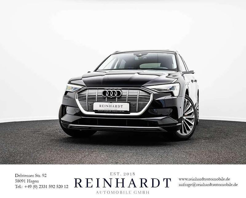 Gebraucht Audi e-tron Sportback Advanced 300 kW (408 PS) 2022 Mythosschwarz metallic SUV