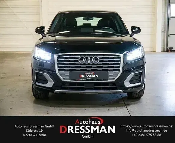 Używany Audi Q2 Ambiente 150 KM (110 kW) 2017 Czarny SUV