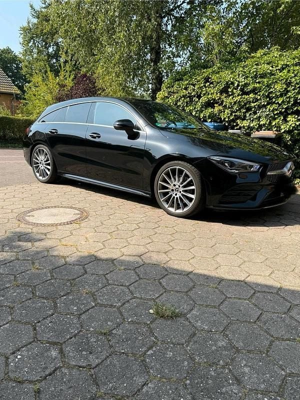 Schwarz Gebraucht 2020 Mercedes CLA220 AMG Limousine | 25.000 € (Guter Preis) - Bild 1/4