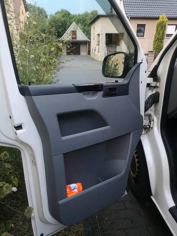 Gebraucht VW Transporter 131 PS (96 kW) 2004 Weiß Van