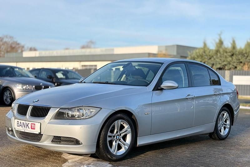 Gebraucht BMW 318 Advantage 143 PS (105 kW) 2008 Grau Limousine