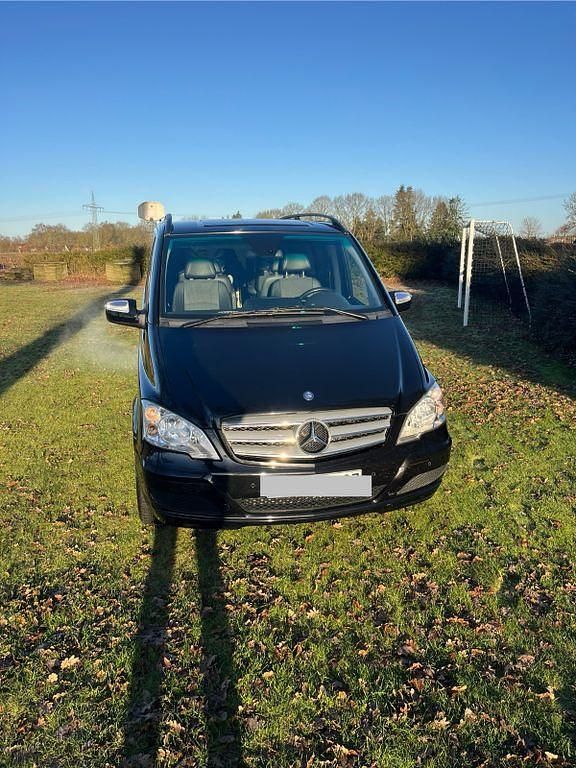 Gebraucht Mercedes Viano Edition 225 PS (165 kW) 2011 Schwarz Van / Kleinbus
