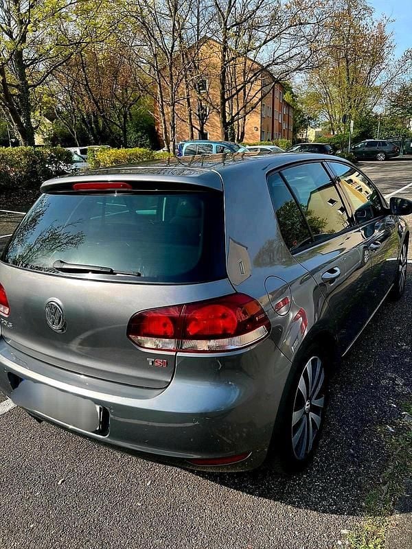 Gebraucht VW Golf VI 160 PS (117 kW) 2010 Grau Kleinwagen