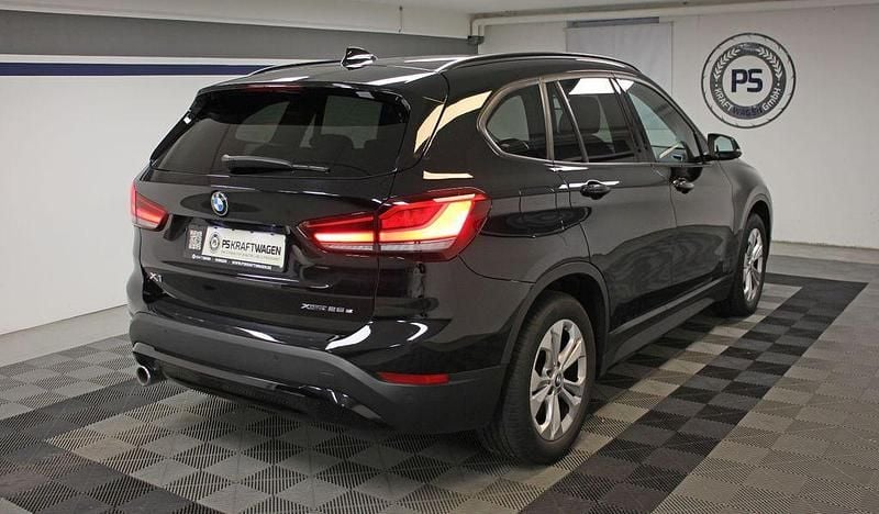 Gebraucht BMW X1 Advantage 220 PS (161 kW) 2021 Schwarz SUV