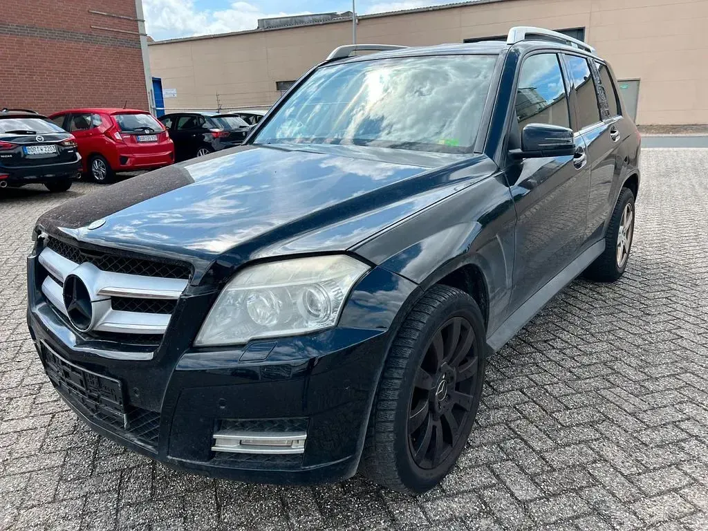 Gebraucht Mercedes GLK350 224 PS (164 kW) 2010 Schwarz SUV