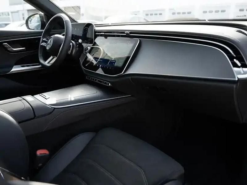 Gebraucht Mercedes E300 AMG 313 PS (230 kW) 2024 Grau graphitgrau metallic Limousine