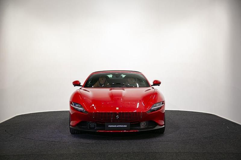 Gebraucht Ferrari Roma 620 PS (456 kW) 2025 Rot Coupé