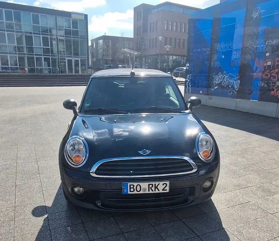 Gebraucht Mini One Cabriolet 98 PS (72 kW) 2011 Schwarz Cabrio