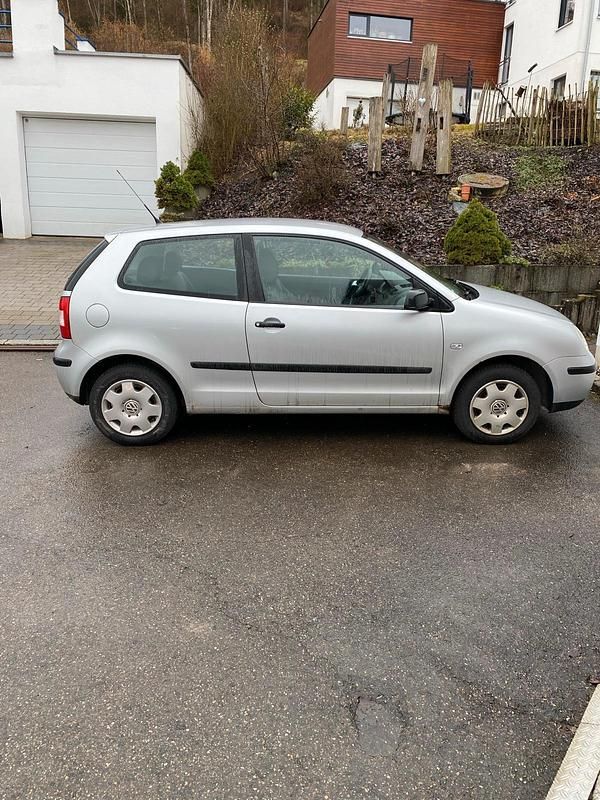 Gebraucht VW Polo 54 PS (39 kW) 2004 Grau Kleinwagen