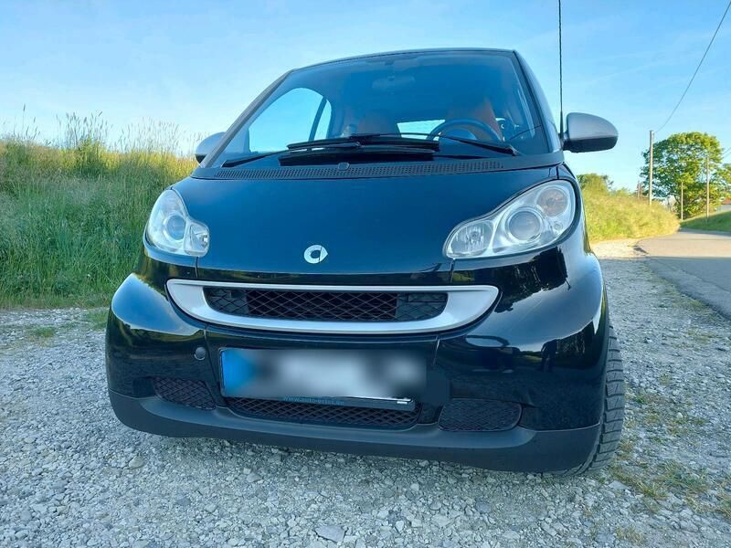 Schwarz Gebraucht 2010 Smart ForTwo Coupé Passion Coupé | 4.777 € (Fairer Preis) - Bild 1/4