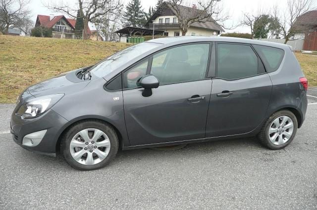 Gebraucht Opel Meriva Edition 137 PS (100 kW) 2012 Grau metallic Van / Kleinbus
