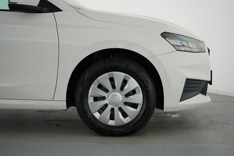 Gebraucht Skoda Fabia Ambition 95 PS (69 kW) 2022 Weiß Kleinwagen