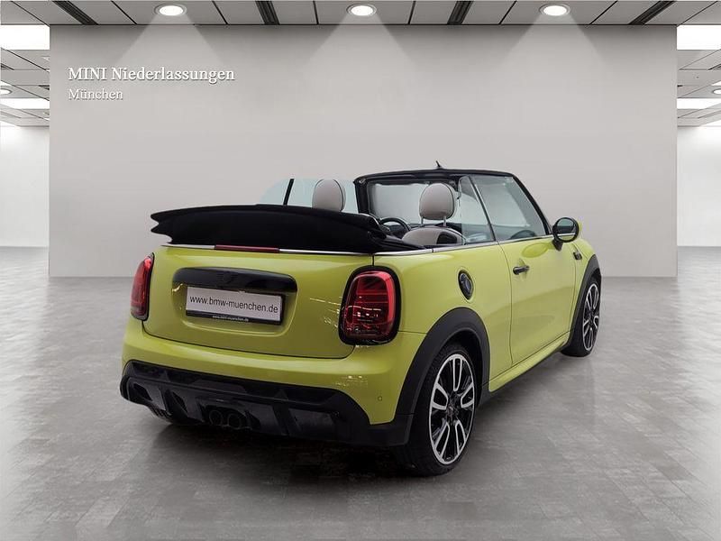 Gebraucht Mini Cooper S Cabriolet 178 PS (130 kW) 2023 Gelb Cabrio