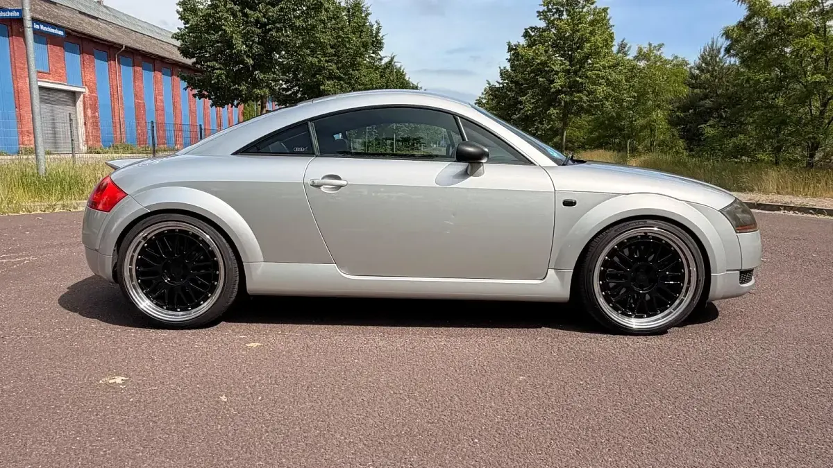 Gebraucht Audi TT 180 PS (132 kW) 1999 Silber Coupé