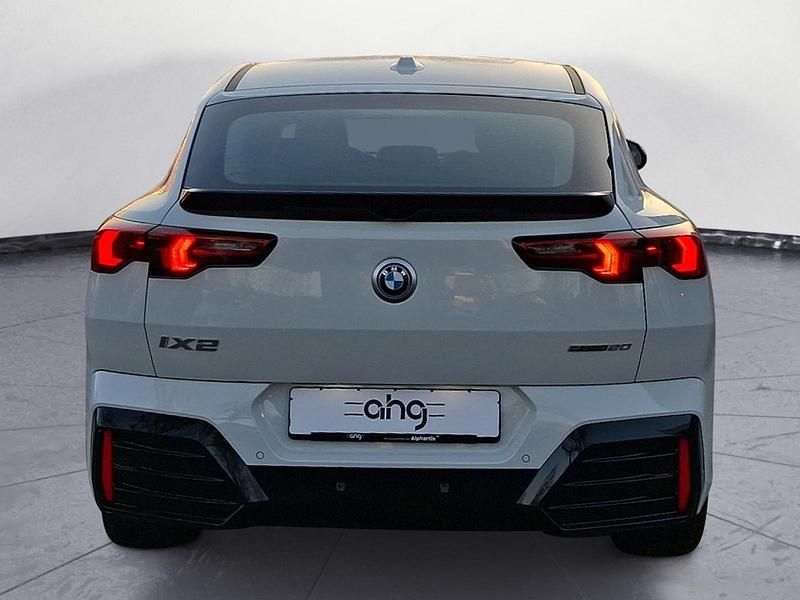 Neu BMW iX2 150 kW (204 PS) 2026 Weiß SUV