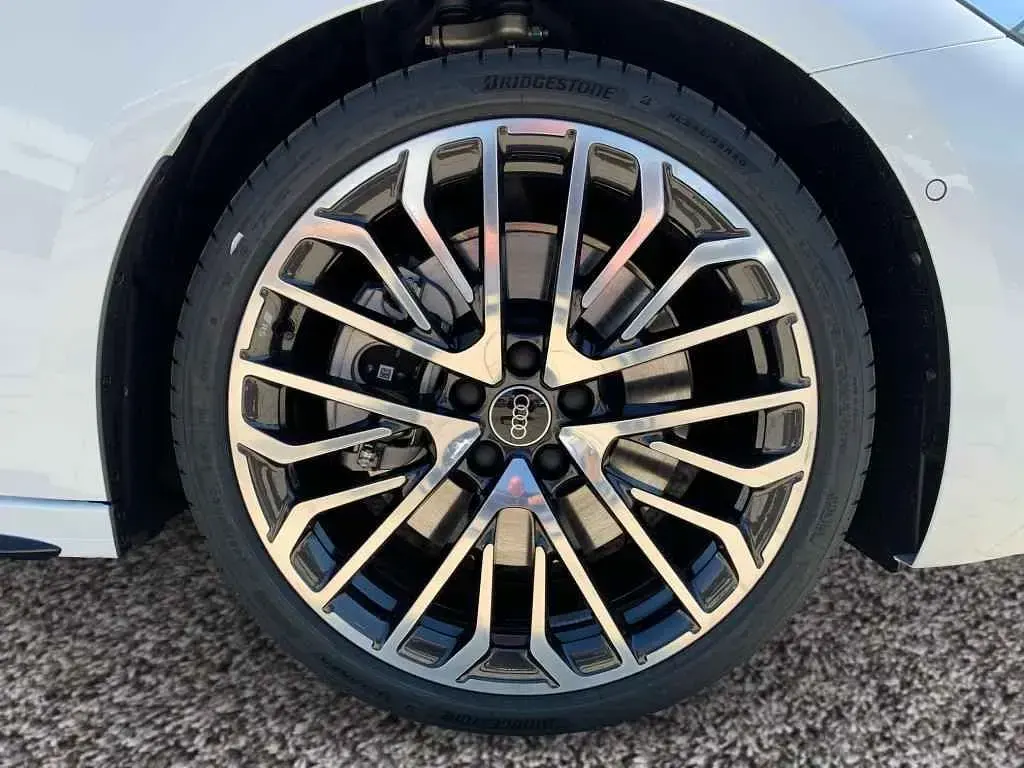 Gebraucht Audi A5 S-Line 299 PS (219 kW) 2025 Weiß Kombi