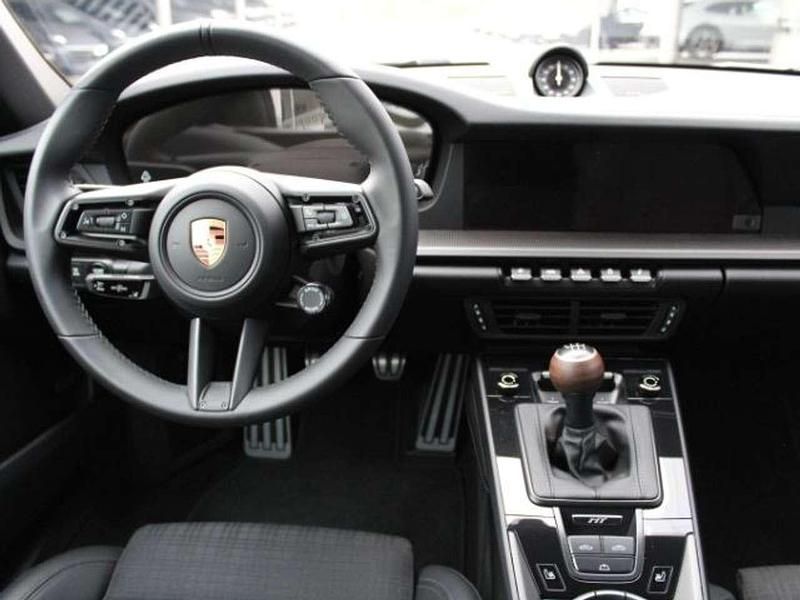 Gebraucht Porsche 911 Carrera Cabriolet 394 PS (289 kW) 2025 Grau Cabrio