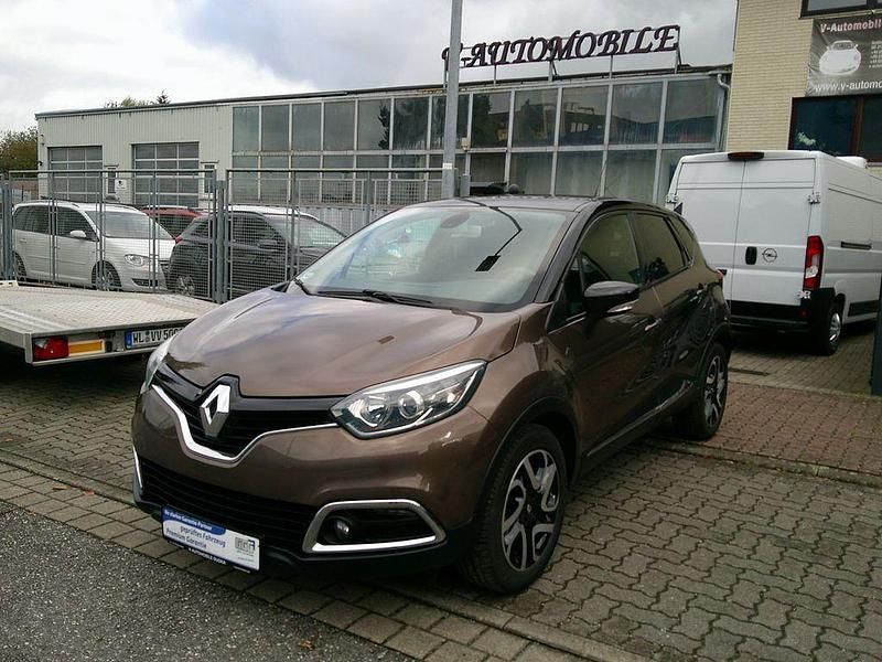 Braun Gebraucht 2015 Renault Captur Luxe SUV | 8.950 € (Fairer Preis) - Bild 1/4