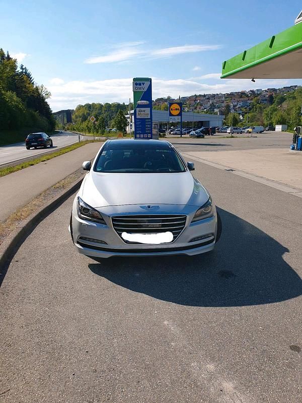 Gebraucht Hyundai Genesis 313 PS (230 kW) 2016 Silber Limousine