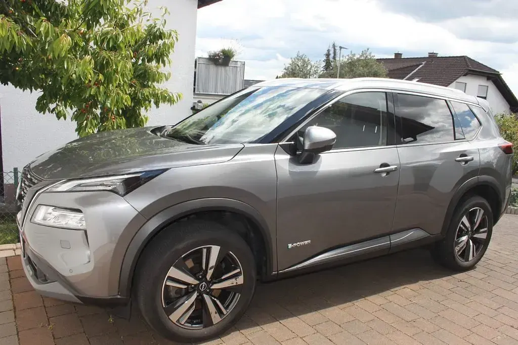 Gebraucht Nissan X-Trail N-Connecta 204 PS (150 kW) 2023 Beige SUV