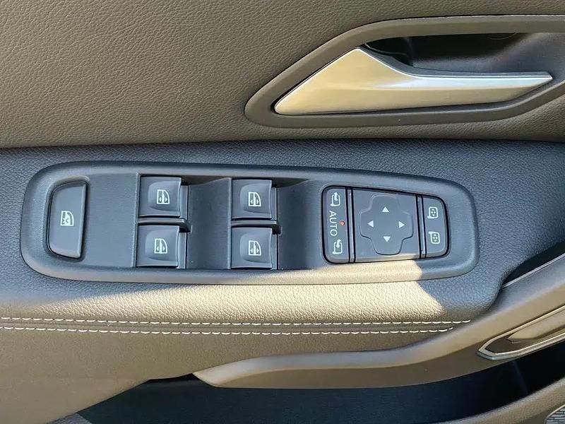 Gebraucht Dacia Duster Journey 150 PS (110 kW) 2024 Perlmuttschwarz metallic SUV