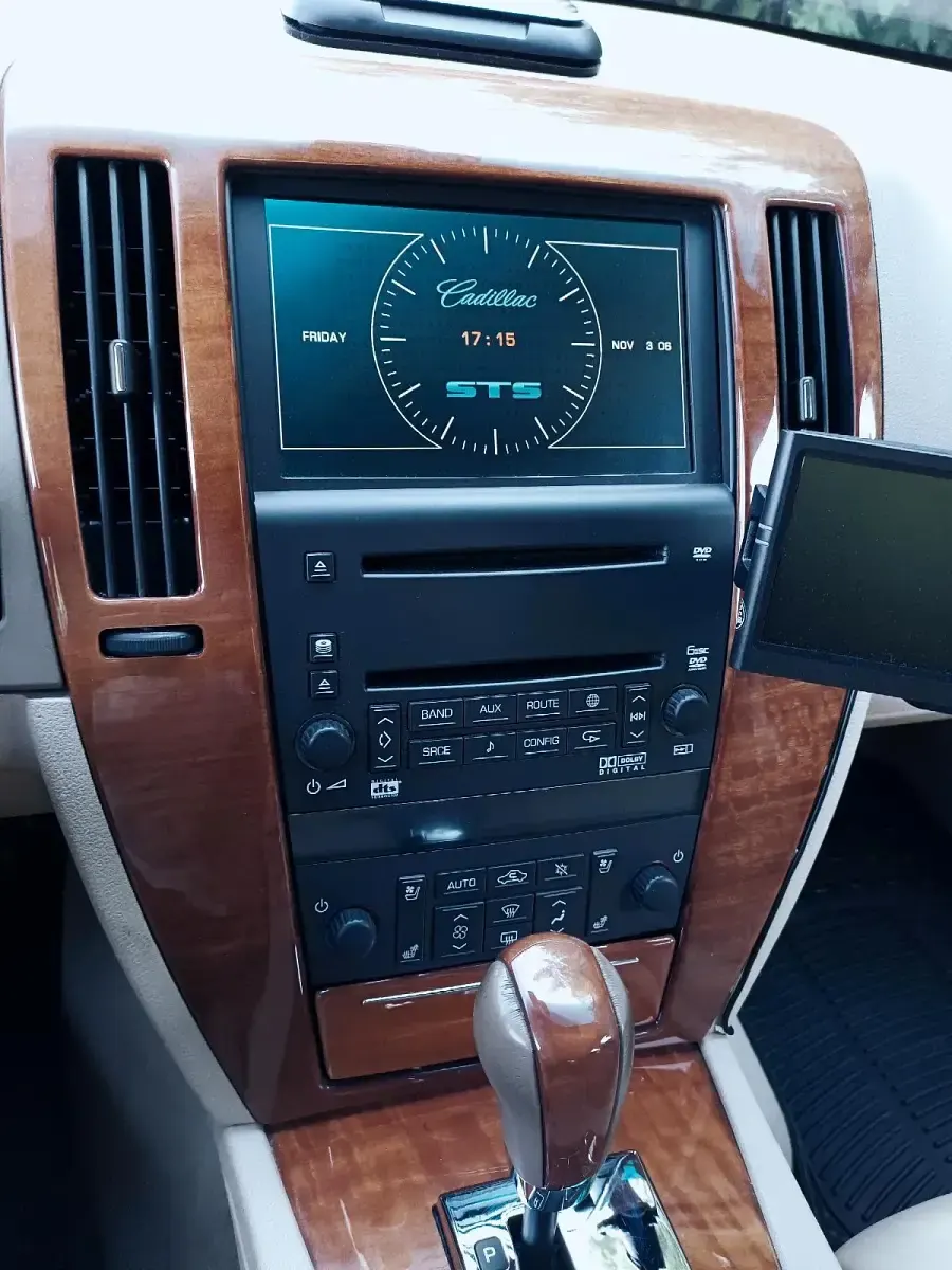 Gebraucht Cadillac STS 325 PS (239 kW) 2006 Schwarz Limousine