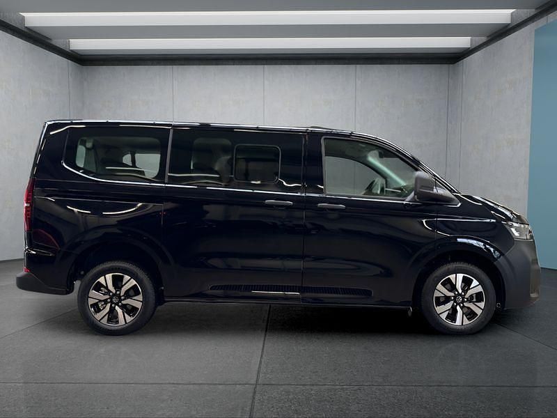 Neu VW T7 150 PS (110 kW) 2025 Blau Van