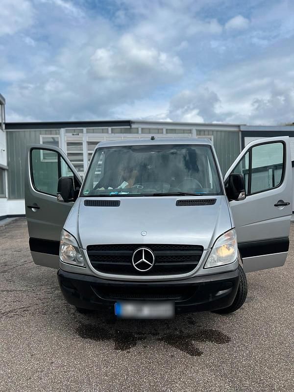 Silber Gebraucht 2009 Mercedes Sprinter Van | 10.500 € - Bild 1/4